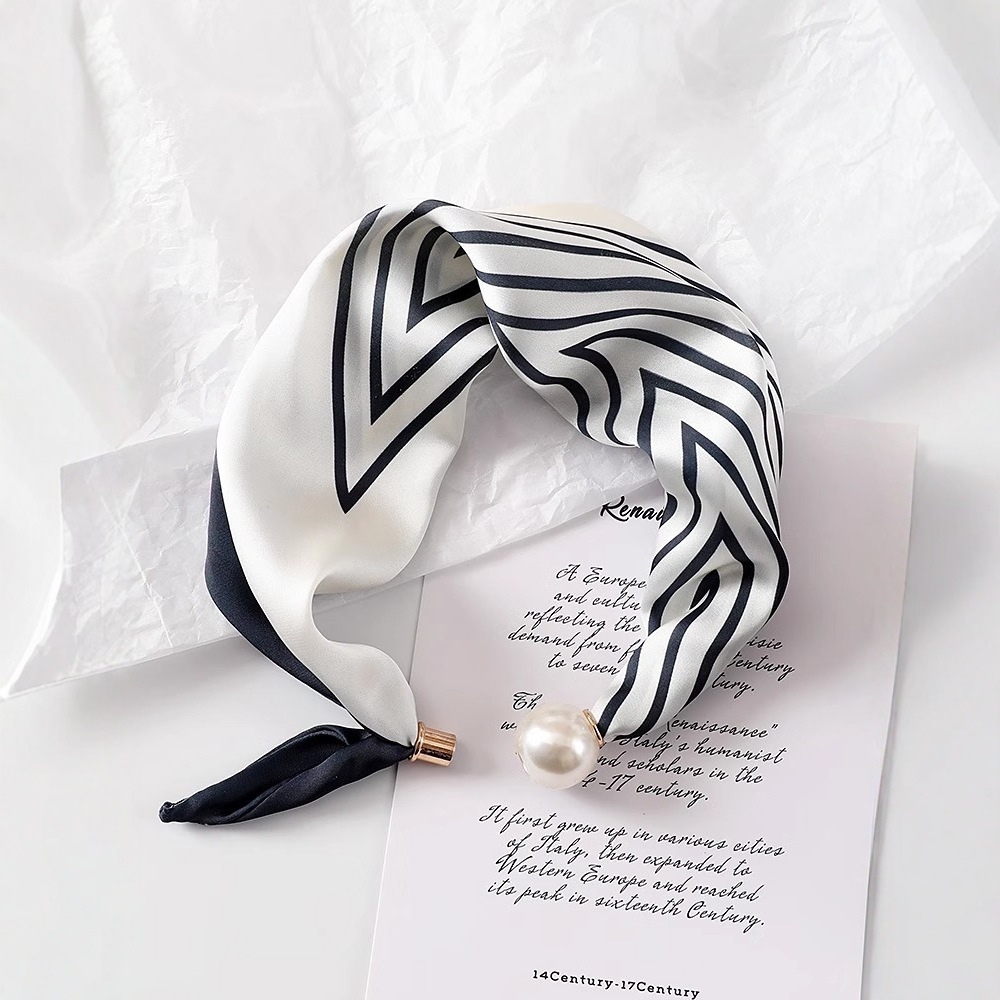 Écharpe en soie à boucle de pe - Face Scarf Mask avis et prix